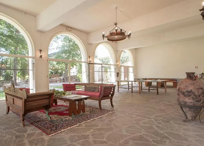 Villa Tenuta La Valle Relaxing Oasis With Pool In Tuascany Vada