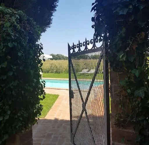 Villa Tenuta La Valle Relaxing Oasis With Pool In Tuascany *